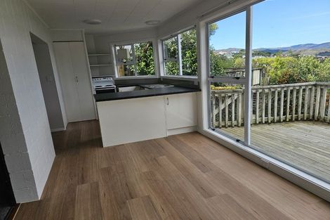Photo of property in 54 Mana View Road, Paremata, Porirua, 5026