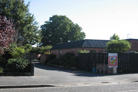 Photo of property in 11 Oak Grove, Ashburton, 7700