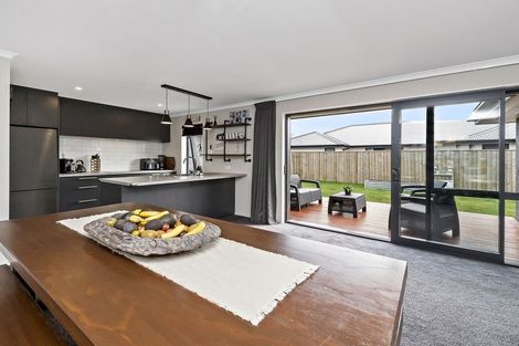 Photo of property in 74 Stationmasters Way, Prebbleton, 7604