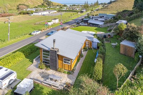 Photo of property in 97 Mowhanau Drive, Kai Iwi, Whanganui, 4574
