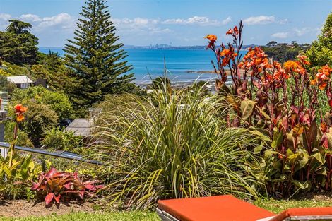 Photo of property in 1114 Whangaparaoa Road, Tindalls Beach, Whangaparaoa, 0930