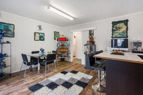 Photo of property in 15 Southview Place, Wattle Downs, Auckland, 2102