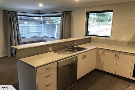 Photo of property in 90 Amberley Avenue, Highbury, Palmerston North, 4412