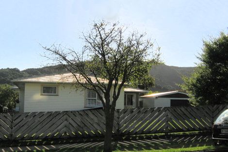 Photo of property in 9 Mimihau Grove, Wainuiomata, Lower Hutt, 5014