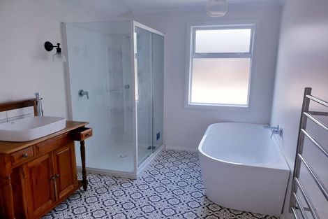 Photo of property in 42 Matatua Road, Raumati Beach, Paraparaumu, 5032