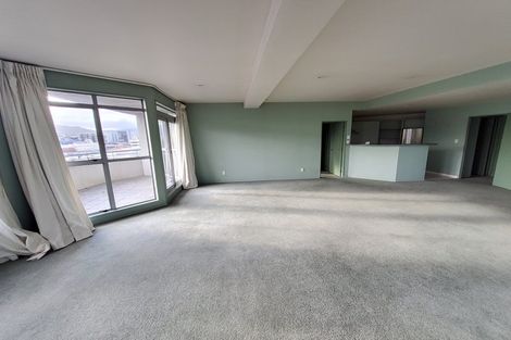 Photo of property in Grandstand Apartments, 10/80 Kent Terrace, Mount Victoria, Wellington, 6011
