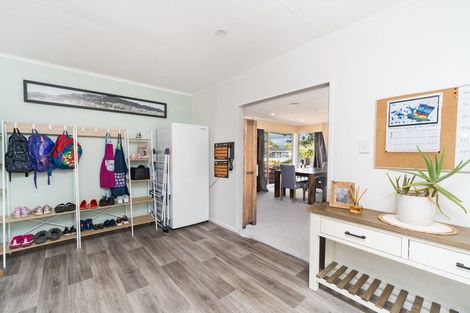 Photo of property in 25 Terry Crescent, Milson, Palmerston North, 4414