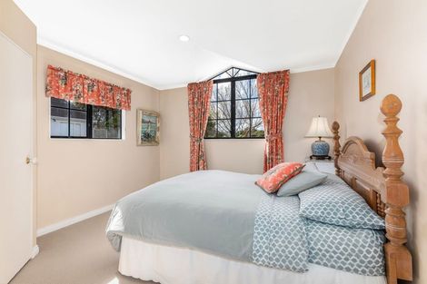 Photo of property in 6 Samwell Drive, Whitby, Porirua, 5024