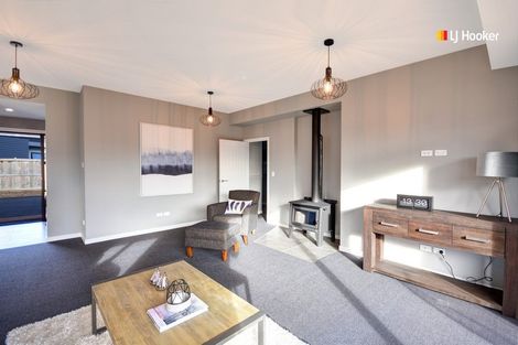 Photo of property in 5 Kinloch Place, Mosgiel, 9024