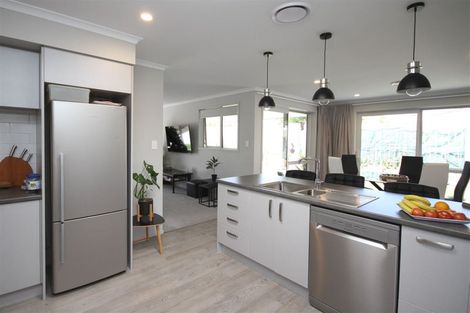 Photo of property in 8b Carrick Robertson Place, Waihi, 3610