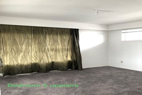 Photo of property in 76a Lake Road, Narrow Neck, Auckland, 0624