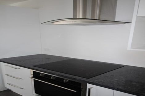 Photo of property in 13 Sutherland Crescent, Westbrook, Palmerston North, 4412