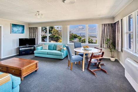 Photo of property in 7 Manitoba Place, Kingston, Wellington, 6021