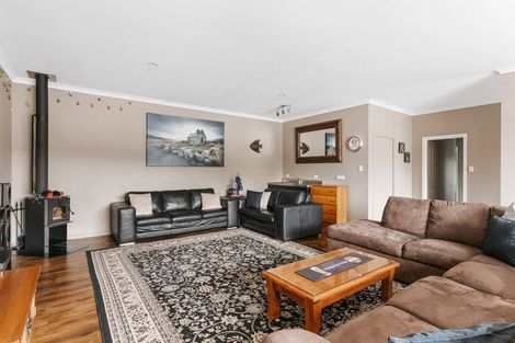 Photo of property in 16 Hogbin Road, Te Teko, Whakatane, 3193