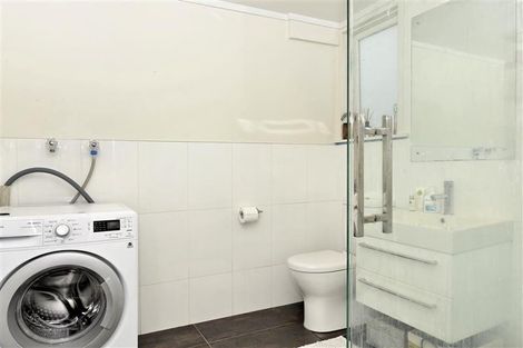 Photo of property in 27a Sussex Street, Levin, 5510