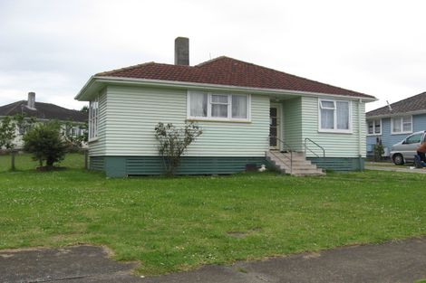 Photo of property in 2 Sperry Place, Mangere, Auckland, 2022