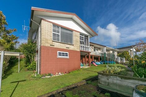 Photo of property in 8a Corrin Street, Melville, Hamilton, 3206