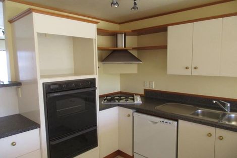 Photo of property in 25 Molyneux Close, Whitby, Porirua, 5024