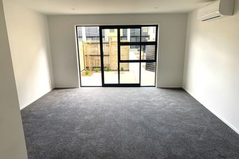 Photo of property in 4/240 Stokes Valley Road, Stokes Valley, Lower Hutt, 5019