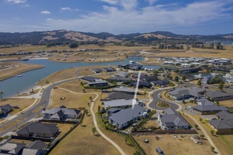 Photo of property in 20 Roseberry Place, Whitianga, 3510