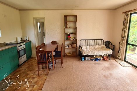 Photo of property in 105 Gorge Road, Maungaturoto, 0520