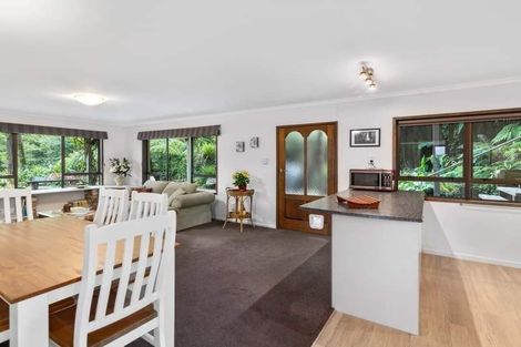 Photo of property in 5 Summit Road, Lake Okareka, Rotorua, 3076