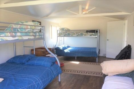 Photo of property in 28 Motiti Road, Papamoa Beach, Papamoa, 3118