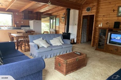 Photo of property in 17 Ivy Terrace, Moana, 7872