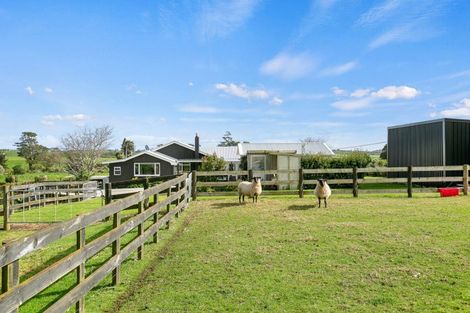 Photo of property in 1385 South Road, Kaitake, New Plymouth, 4374