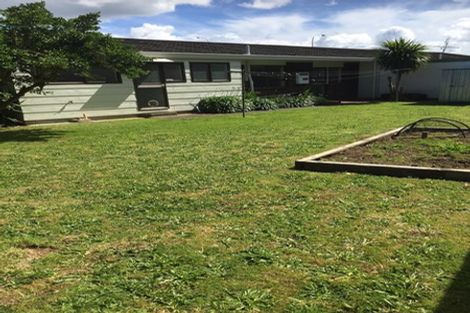 Photo of property in 1/6 Walter Strevens Drive, Conifer Grove, Takanini, 2112