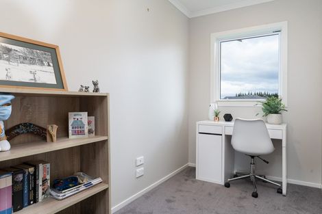 Photo of property in 17 Mill Grove, Clareville, Carterton, 5713