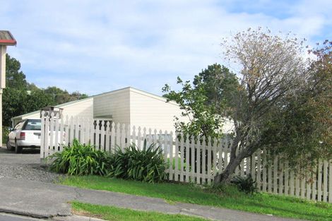 Photo of property in 5 Ngahere Views, Orewa, 0931