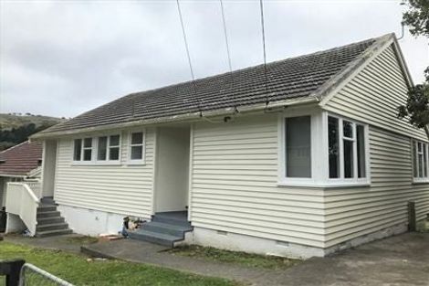 Photo of property in 16 Durham Street, Cannons Creek, Porirua, 5024