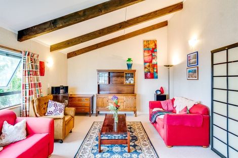 Photo of property in 2/150 Charles Street, Westshore, Napier, 4110