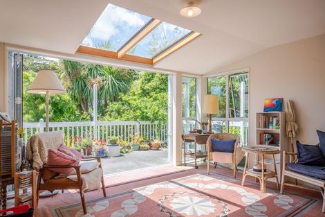 Photo of property in 4 Watson Street, Akaroa, 7520