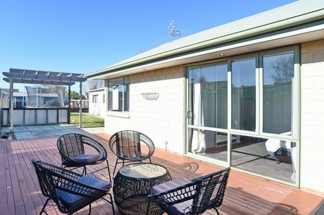 Photo of property in 54 Bush Street, Rangiora, 7400