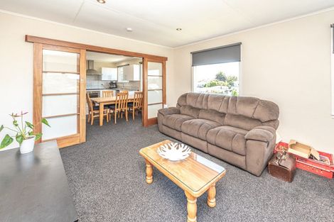 Photo of property in 24 Burns Street, Tawhero, Whanganui, 4501