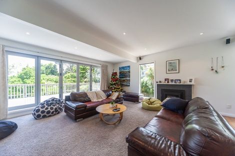 Photo of property in 21 Nevay Road, Miramar, Wellington, 6022