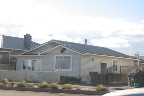 Photo of property in 237 The Esplanade, Petone, Lower Hutt, 5012
