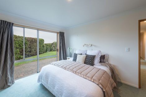 Photo of property in 18 Clairmont Heights, Stoke, Nelson, 7011