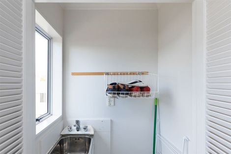 Photo of property in 60 Newton Place, Westbrook, Palmerston North, 4412