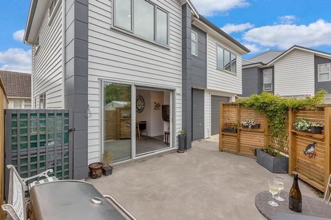 Photo of property in 23c Hinau Street, Tawa, Wellington, 5028