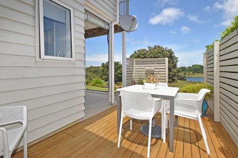 Photo of property in 37 Maylee Crescent, Gulf Harbour, Whangaparaoa, 0930