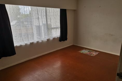 Photo of property in 28 Glynnbrooke Street, Te Atatu South, Auckland, 0610