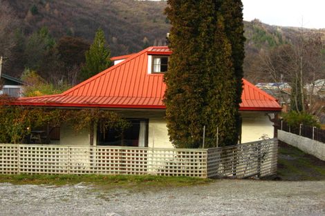 Photo of property in 17b Cardigan Street, Arrowtown, 9302