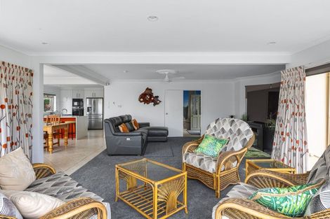 Photo of property in 20 Ariki Drive, Snells Beach, 0920