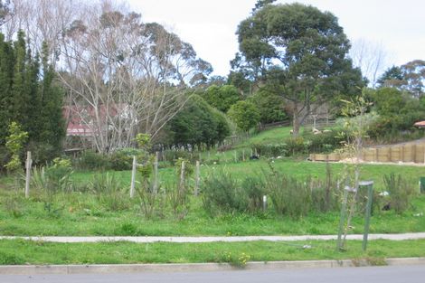 Photo of property in 102 Cyril French Drive, Flat Bush, Auckland, 2016