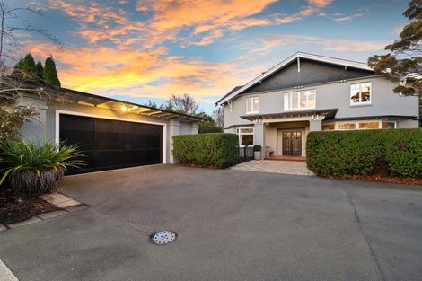 Photo of property in 152 Clyde Road, Burnside, Christchurch, 8053