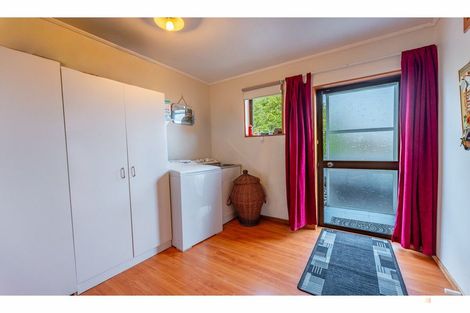 Photo of property in 19 Oxford Street, West End, Timaru, 7910