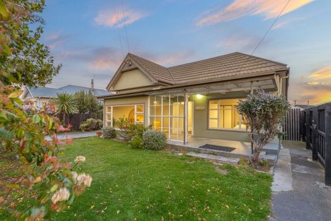 Photo of property in 49 Lonsdale Street, New Brighton, Christchurch, 8083